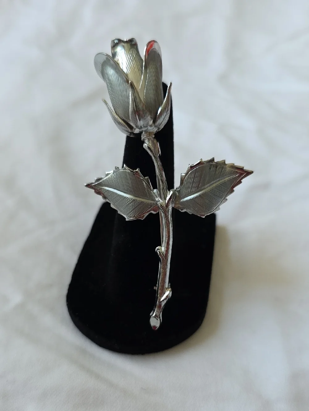 Vintage Silver-Tone Rose Brooch Pin - Floral Statement